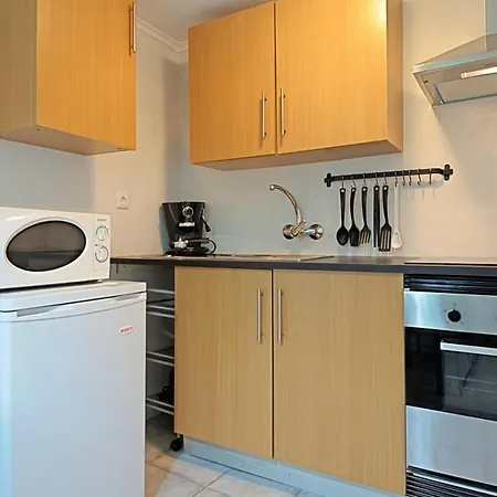 Downtown Santana ליסבון