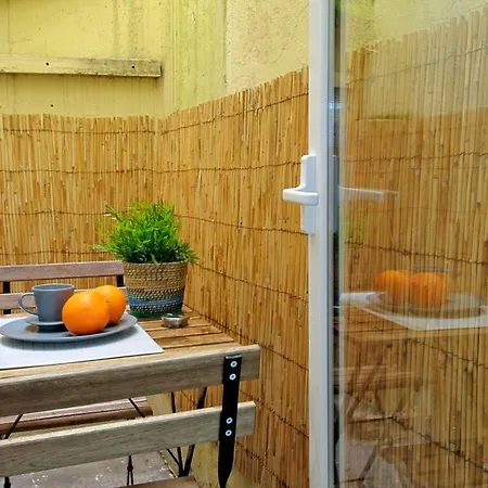 Downtown Santana 公寓